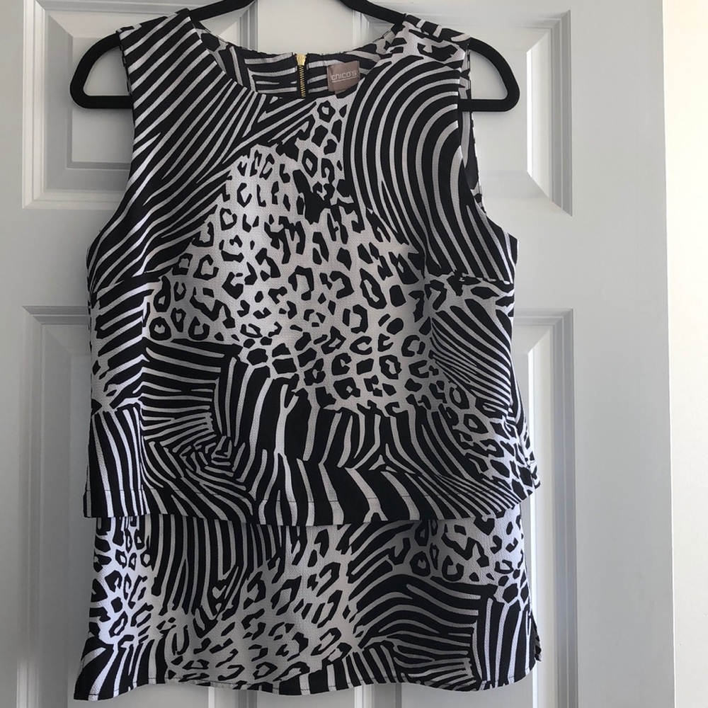 Very nice Chico brand sleeveless top